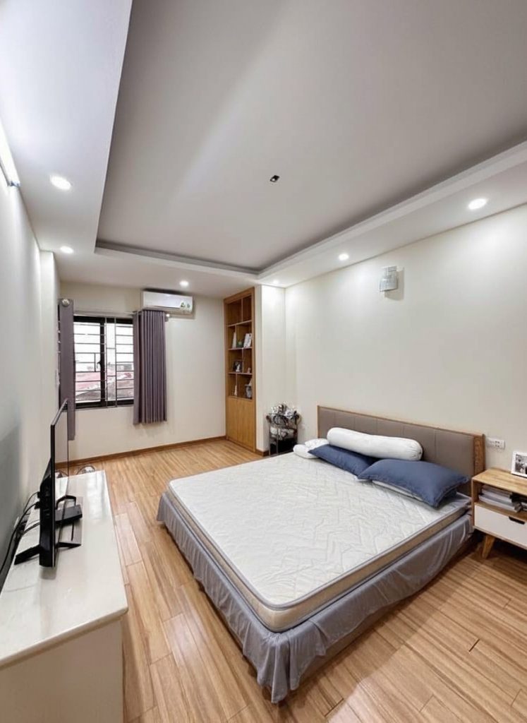 bán nhà đường láng